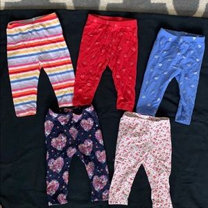 5 pairs of GAP leggings.